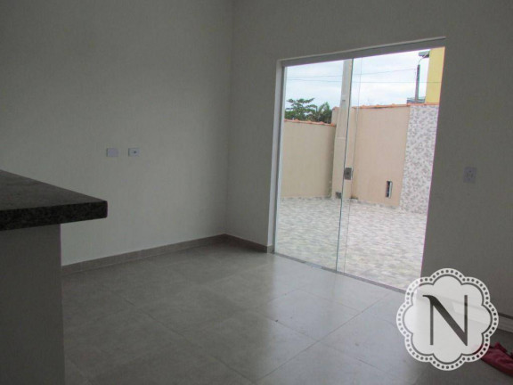 Imagem Casa com 2 Quartos à Venda, 51 m² em Jardim Das Palmeiras - Itanhaém