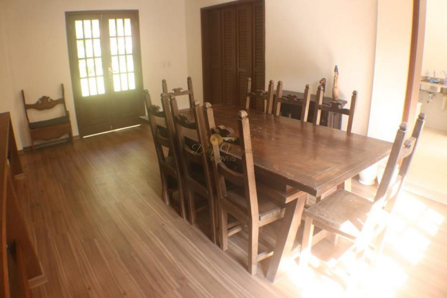 Imagem Casa com 3 Quartos à Venda, 270 m² em Quebra Frascos - Teresópolis