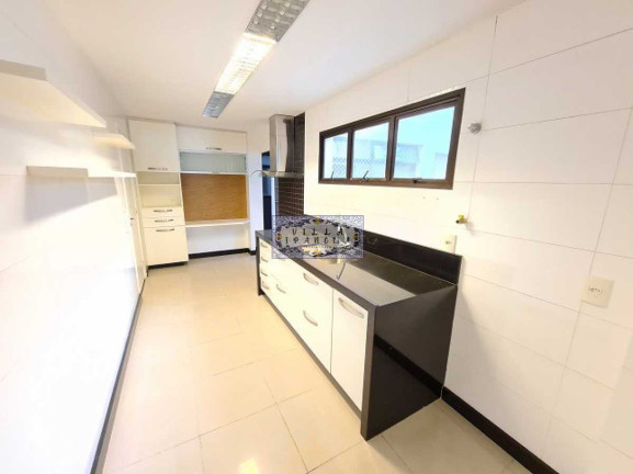 Imagem Apartamento com 3 Quartos à Venda, 142 m² em Tijuca - Rio De Janeiro Imagem Apartamento com 3 Quartos à Venda, 142 m² em Tijuca - Rio De Janeiro
