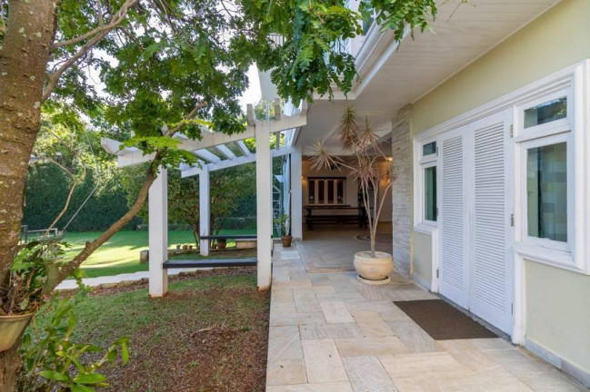 Imagem Casa com 6 Quartos à Venda, 852 m² em Alphaville - Santana De Parnaíba Imagem Casa com 6 Quartos à Venda, 852 m² em Alphaville - Santana De Parnaíba