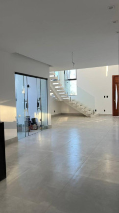 Imagem Casa com 3 Quartos à Venda, 194 m² em Centro - Barra Dos Coqueiros Imagem Casa com 3 Quartos à Venda, 194 m² em Centro - Barra Dos Coqueiros