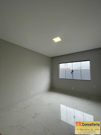 Imagem Casa com 3 Quartos à Venda, 400 m² em Campos Dos Goytacazes Imagem Casa com 3 Quartos à Venda, 400 m² em Campos Dos Goytacazes