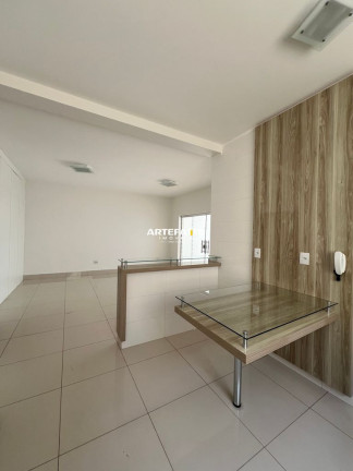 Imagem Sobrado com 3 Quartos à Venda, 350 m² em Prolongamento Vila Duque De Caxias - Franca Imagem Sobrado com 3 Quartos à Venda, 350 m² em Prolongamento Vila Duque De Caxias - Franca