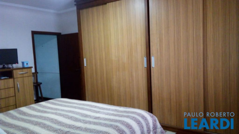 Imagem Sobrado com 3 Quartos à Venda, 204 m² em Vila Eldízia - Santo André Imagem Sobrado com 3 Quartos à Venda, 204 m² em Vila Eldízia - Santo André