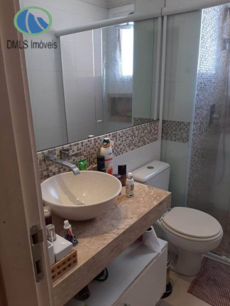 Imagem Apartamento com 2 Quartos à Venda, 74 m² em Jardim Tupanci - Barueri