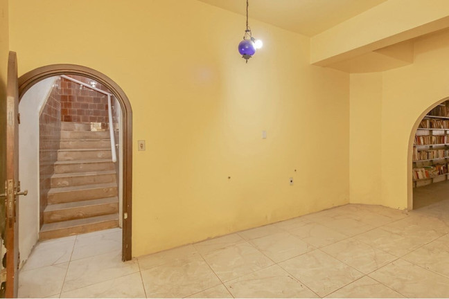 Imagem Casa com 4 Quartos à Venda, 492 m² em Higienópolis - Porto Alegre Imagem Casa com 4 Quartos à Venda, 492 m² em Higienópolis - Porto Alegre