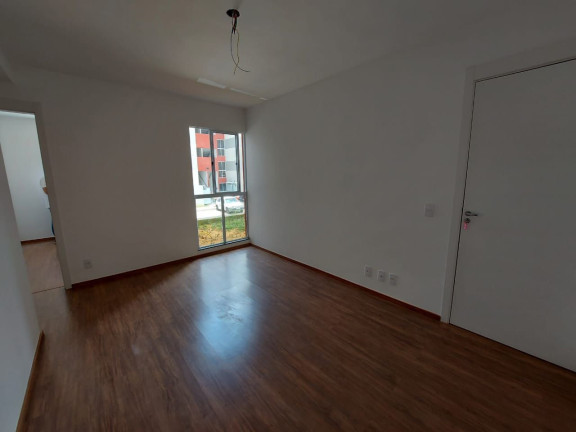 Imagem Apartamento com 2 Quartos à Venda, 48 m² em Cascata Do Imbuí - Teresópolis