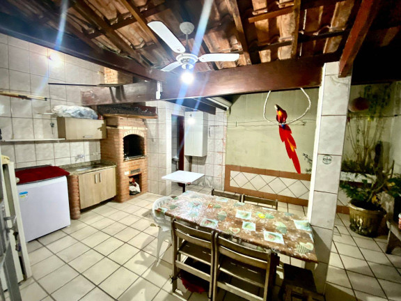 Imagem Sobrado com 4 Quartos à Venda, 163 m² em Ocian - Praia Grande Imagem Sobrado com 4 Quartos à Venda, 163 m² em Ocian - Praia Grande