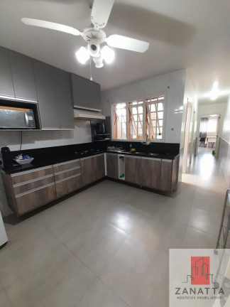 Imagem Casa com 3 Quartos à Venda,  em Centro - Esteio