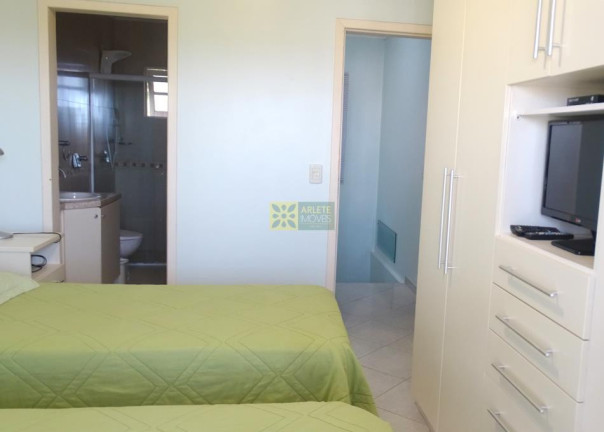 Imagem Apartamento com 2 Quartos para Alugar ou Temporada, 70 m² em Centro - Bombinhas
