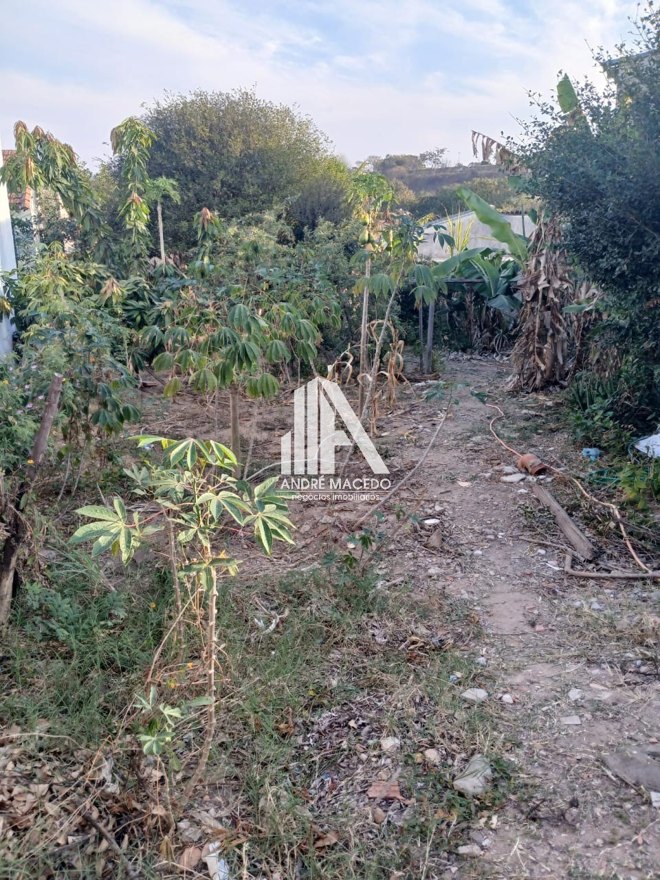 Terreno à Venda, 300 m² em Jardim Samira - Mogi Guaçu