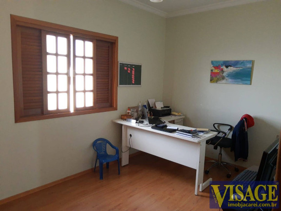 Imagem Casa com 3 Quartos à Venda, em Pq. Santo Antonio - Jacareí Imagem Casa com 3 Quartos à Venda, em Pq. Santo Antonio - Jacareí