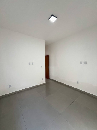 Imagem Casa com 2 Quartos à Venda, em Itanhaém Imagem Casa com 2 Quartos à Venda, em Itanhaém