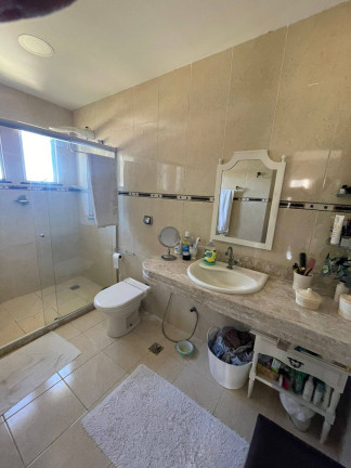 Imagem Casa de Condomínio com 4 Quartos à Venda, 402 m² em Buraquinho - Lauro De Freitas
