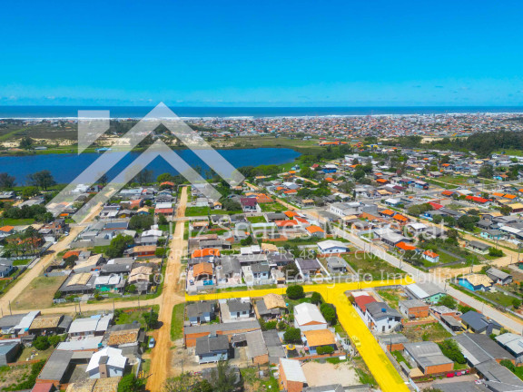 Imagem Casa com 3 Quartos à Venda, 87 m² em Lagoa Dos Freitas - Balneário Rincão Imagem Casa com 3 Quartos à Venda, 87 m² em Lagoa Dos Freitas - Balneário Rincão