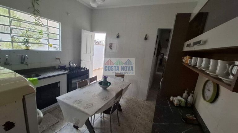 Imagem Casa com 2 Quartos à Venda, 100 m² em Caiçara - Praia Grande Imagem Casa com 2 Quartos à Venda, 100 m² em Caiçara - Praia Grande