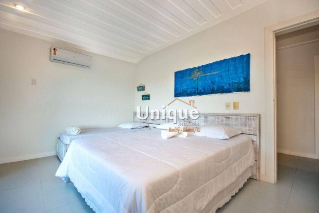 Imagem Casa com 6 Quartos à Venda, 850 m² em Ferradura - Armação Dos Búzios Imagem Casa com 6 Quartos à Venda, 850 m² em Ferradura - Armação Dos Búzios