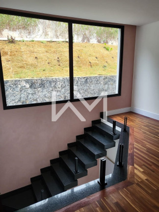 Imagem Casa com 3 Quartos à Venda, 355 m² em Caputera - Arujá Imagem Casa com 3 Quartos à Venda, 355 m² em Caputera - Arujá