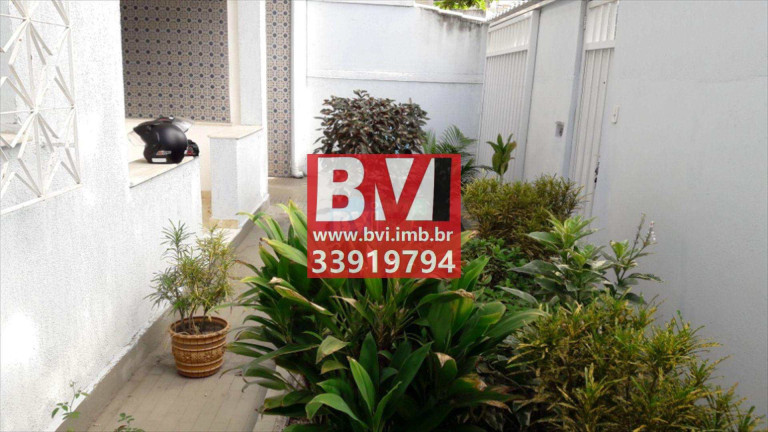 Imagem Casa com 2 Quartos à Venda, 100 m² em Vista Alegre - Rio De Janeiro Imagem Casa com 2 Quartos à Venda, 100 m² em Vista Alegre - Rio De Janeiro
