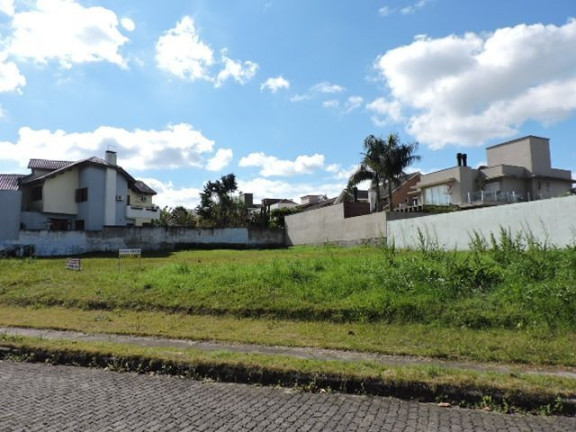 Terreno à Venda, 1.020 m² em São José - Santa Maria