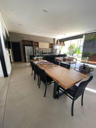 Imagem Casa com 4 Quartos à Venda, 1.660 m² em Residencial Tamboré - Barueri Imagem Casa com 4 Quartos à Venda, 1.660 m² em Residencial Tamboré - Barueri