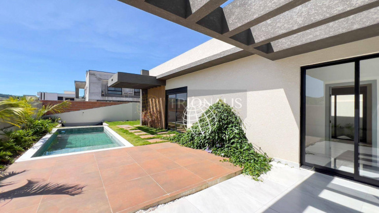 Casa com 3 Quartos à Venda, 304 m² em Condomínio Figueira Garden - Atibaia