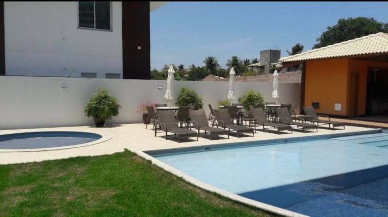 Imagem Casa com 4 Quartos à Venda, 200 m² em Buraquinho - Lauro De Freitas Imagem Casa com 4 Quartos à Venda, 200 m² em Buraquinho - Lauro De Freitas