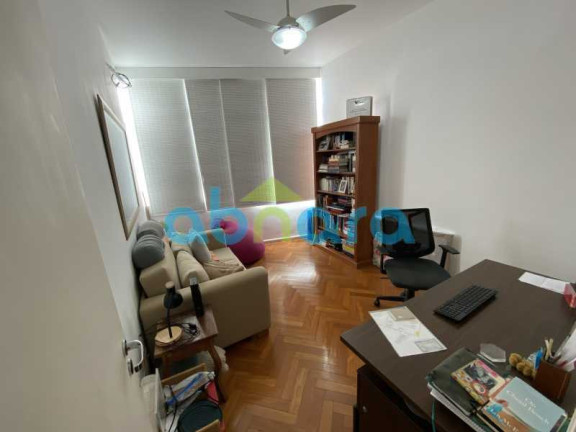 Imagem Apartamento com 2 Quartos à Venda, 110 m² em Copacabana - Rio De Janeiro