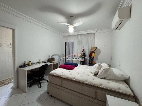 Imagem Apartamento com 3 Quartos à Venda, 160 m² em Canto Do Forte - Praia Grande