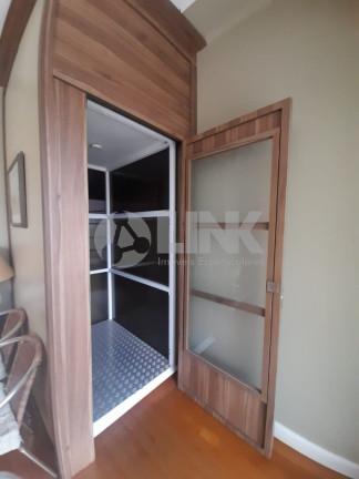Imagem Casa com 4 Quartos à Venda, 390 m² em Petrópolis - Porto Alegre