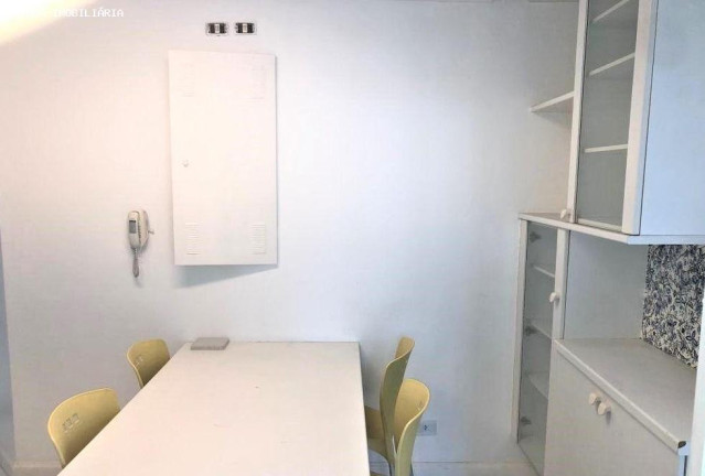 Imagem Imóvel com 3 Quartos à Venda, 240 m² em Itaim Bibi - São Paulo