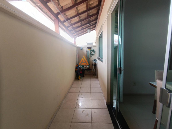 Imagem Apartamento com 2 Quartos à Venda, 77 m²