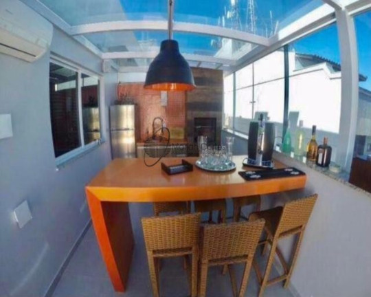 Imagem Imóvel com 3 Quartos à Venda, 185 m² em Icaraí - Niterói Imagem Imóvel com 3 Quartos à Venda, 185 m² em Icaraí - Niterói