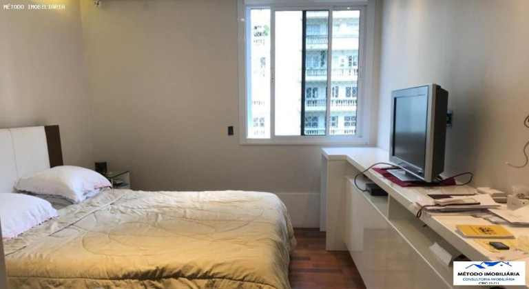 Imagem Apartamento com 3 Quartos à Venda, 240 m² em Jardim Paulista - São Paulo
