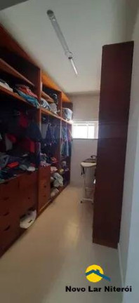 Imagem Casa com 3 Quartos à Venda, 400 m² em Piratininga - Niterói