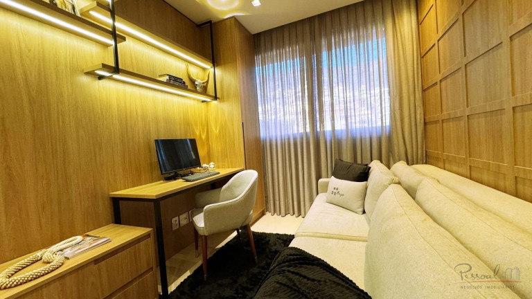 Imagem Apartamento com 2 Quartos à Venda, 132 m² em Centro - Florianópolis