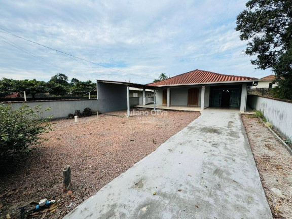 Casa com 3 Quartos à Venda, 175 m² em Brasilia - Itapoá