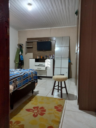 Imagem Casa com 2 Quartos à Venda,  em Camobi - Santa Maria