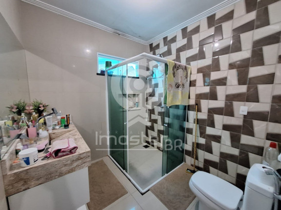 Imagem Casa com 5 Quartos à Venda, 210 m² em Demócrito Rocha - Fortaleza
