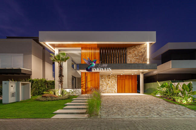 Imagem Casa de Condomínio com 3 Quartos à Venda, 256 m² em Centenário - Torres