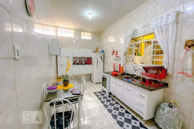 Imagem Sobrado à Venda, em Vila Paulo Silas - São Paulo Imagem Sobrado à Venda, em Vila Paulo Silas - São Paulo