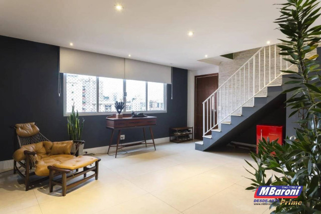 Apartamento com 3 Quartos para Alugar, 234 m² em Perdizes - São Paulo