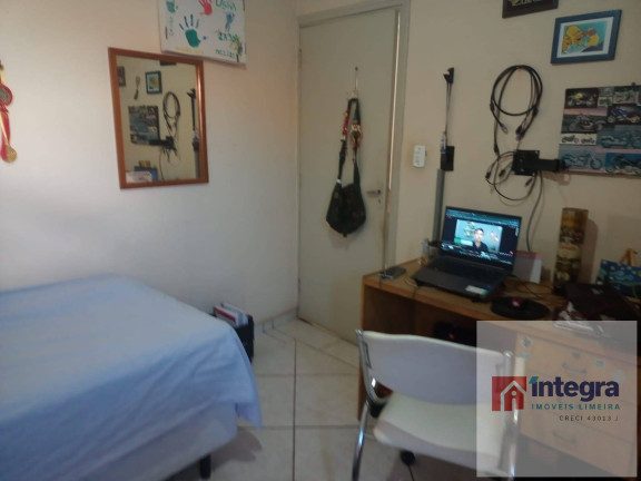 Imagem Casa com 2 Quartos à Venda, 268 m² em Vila Camargo - Limeira Imagem Casa com 2 Quartos à Venda, 268 m² em Vila Camargo - Limeira