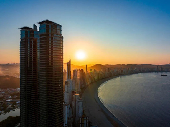 Imagem Apartamento com 4 Quartos à Venda, 261 m² em Barra Sul - Balneário Camboriú