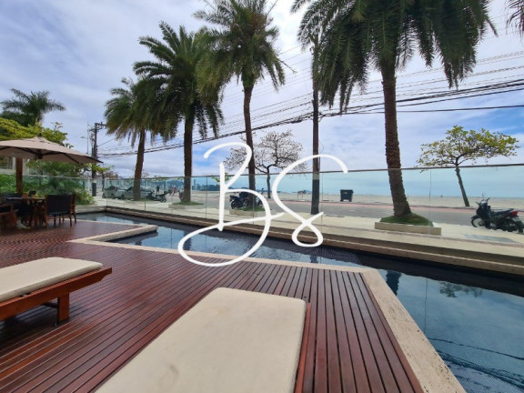 Imagem Apartamento com 2 Quartos à Venda, 168 m² em Centro - Balneário Camboriú