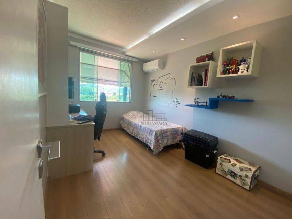 Imagem Casa com 3 Quartos à Venda, 240 m² em Jardim Belvedere - Volta Redonda Imagem Casa com 3 Quartos à Venda, 240 m² em Jardim Belvedere - Volta Redonda