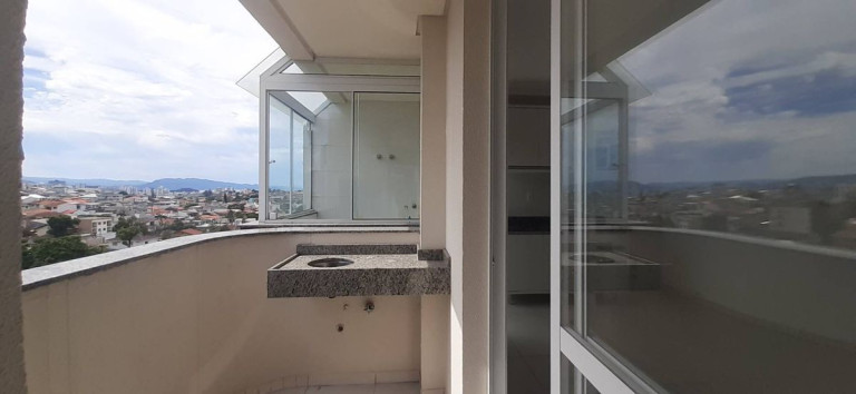 Imagem Apartamento com 3 Quartos à Venda, 97 m² em Capoeiras - Florianópolis