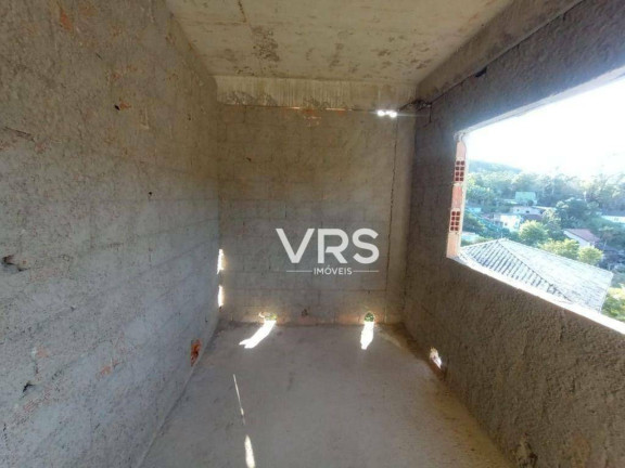 Imagem Casa com 3 Quartos à Venda, 334 m² em Albuquerque - Teresópolis Imagem Casa com 3 Quartos à Venda, 334 m² em Albuquerque - Teresópolis