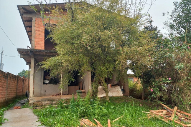 Casa com 5 Quartos à Venda,  em Umbu - Alvorada