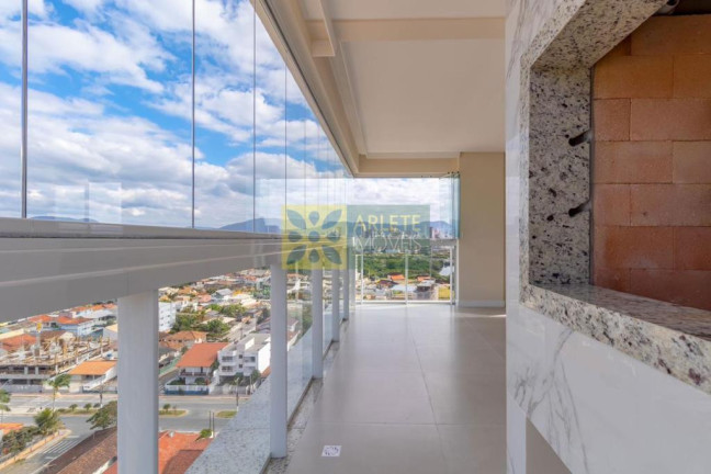 Imagem Apartamento com 3 Quartos à Venda, 108 m² em Balneário Perequê - Porto Belo Imagem Apartamento com 3 Quartos à Venda, 108 m² em Balneário Perequê - Porto Belo